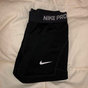 NIKE PRO - spandex shorts